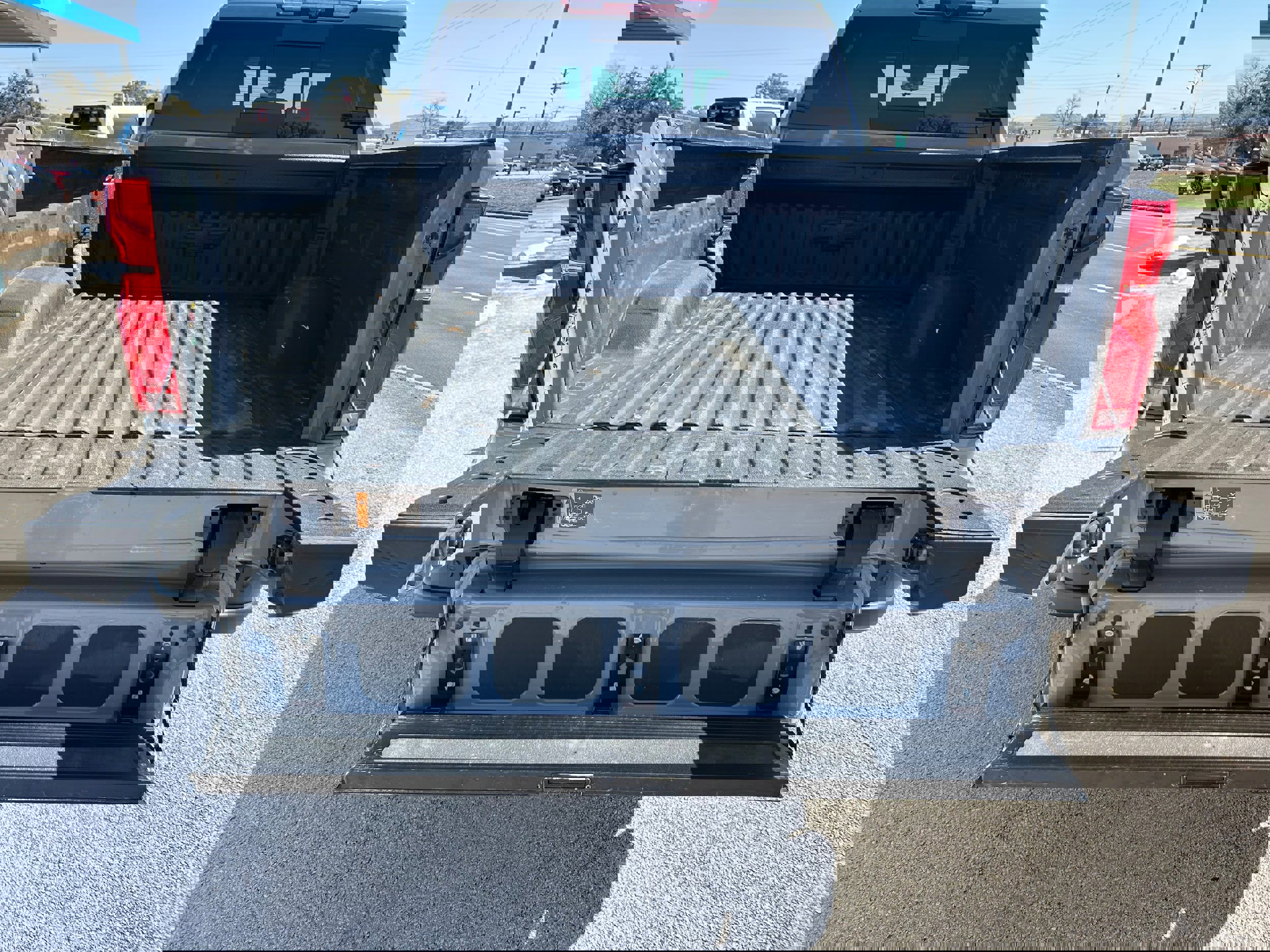 Used 2025 Chevrolet Silverado 2500 ZR2 w/ ZR2 Bison Edition image 15