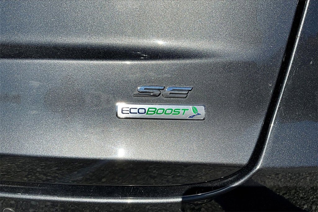 Used 2019 Ford Fusion SE image 8