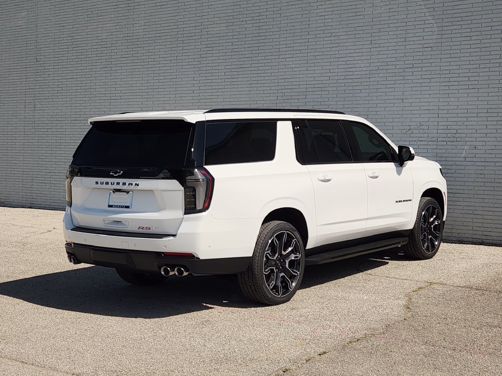 New 2026 Chevrolet Suburban RST w/ RST Capability Package AWD/4WD image 4