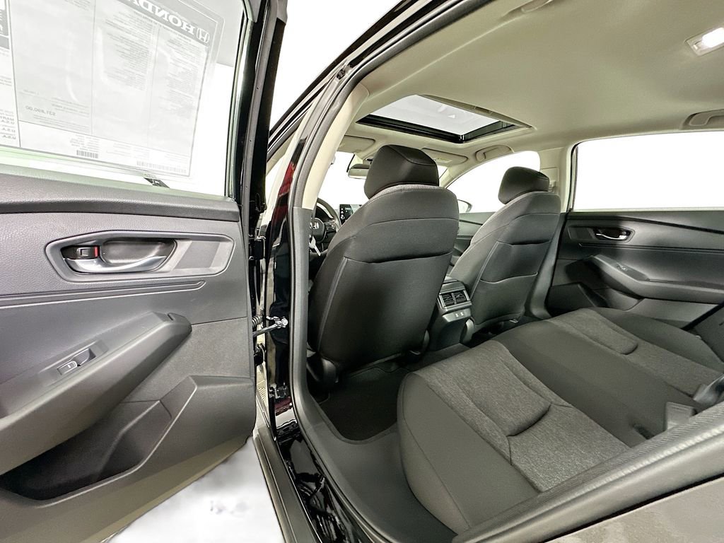 Certified 2026 Honda Accord SE image 17