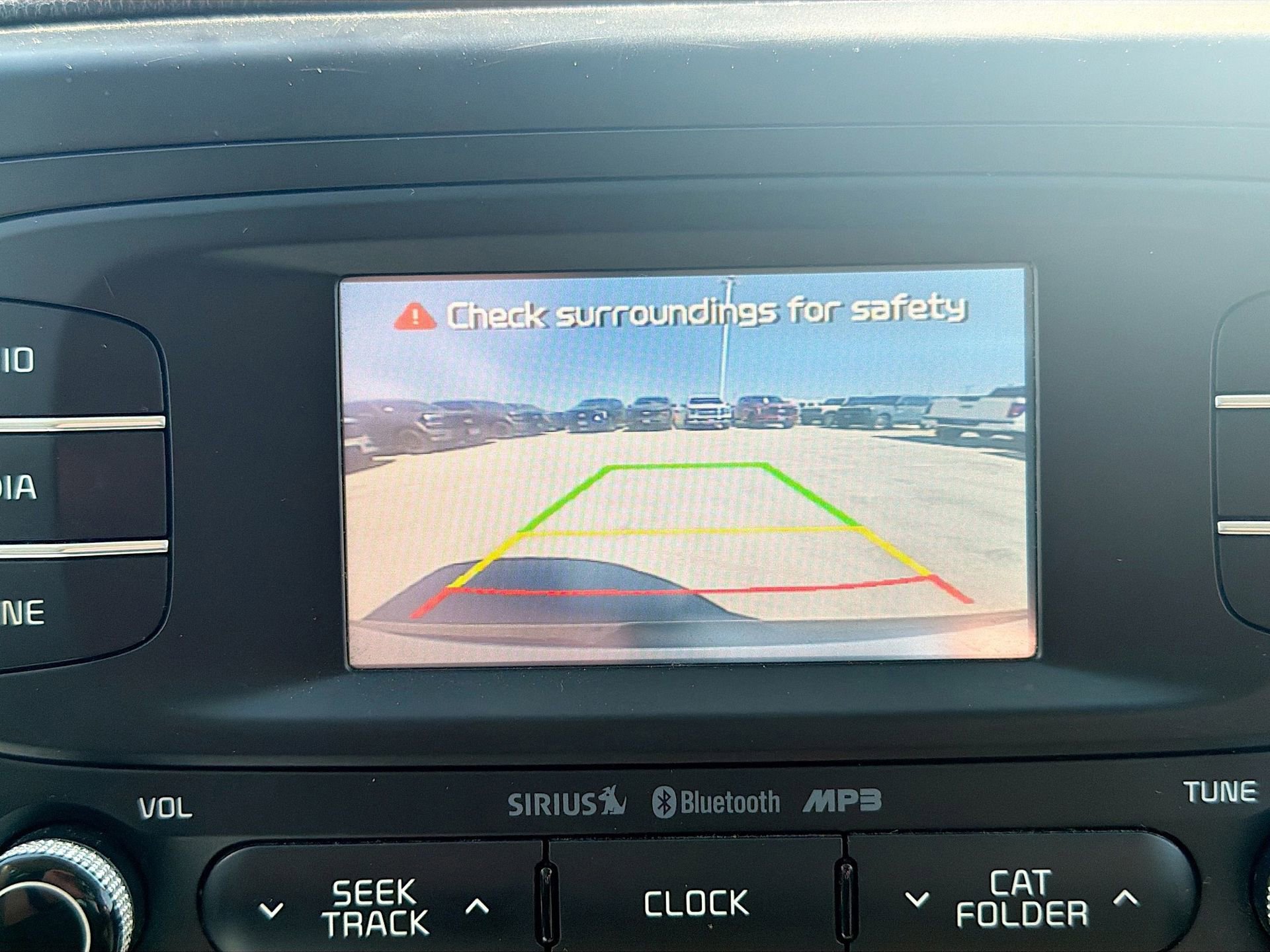 Used 2016 Kia Soul + image 14