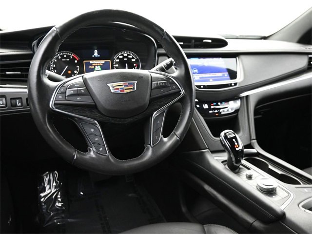 Used 2022 Cadillac XT5 Premium Luxury image 18