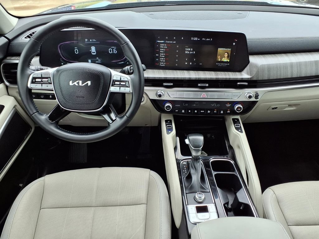Certified 2024 Kia Telluride EX FWD image 13