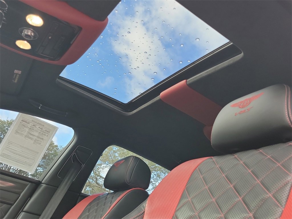 Used 2018 Bentley Flying Spur S V8 image 25