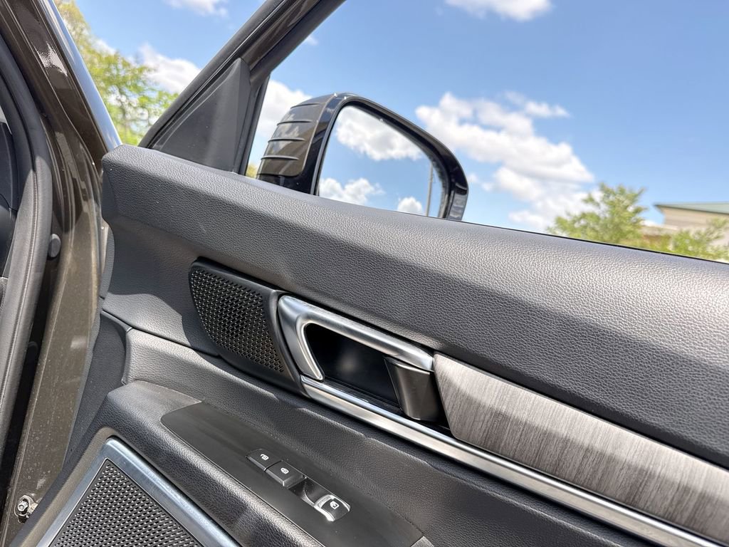 Used 2023 Kia Telluride SX image 23