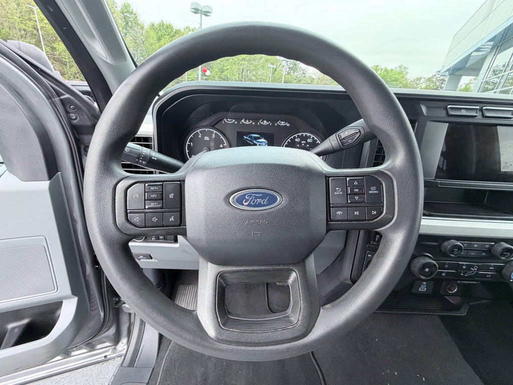 Used 2024 Ford F350 XLT image 14