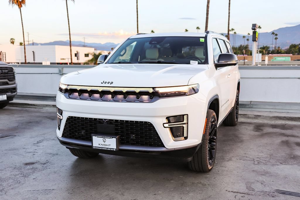 New 2026 Jeep Grand Wagoneer Limited AWD/4WD image 4