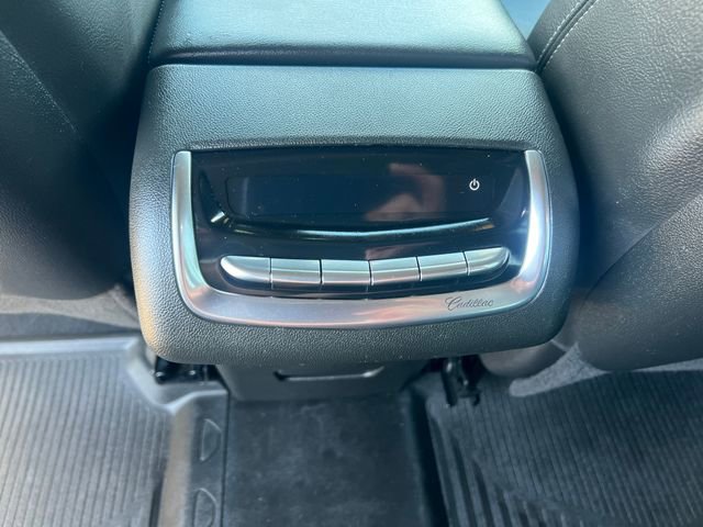 Used 2024 Cadillac XT6 Luxury AWD/4WD image 20