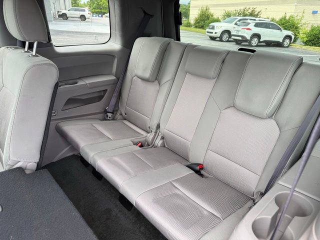 Used 2015 Honda Pilot SE image 9