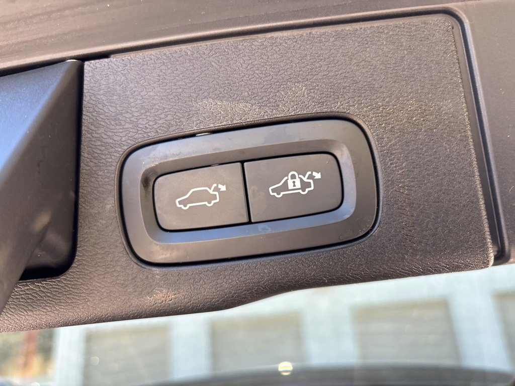 Used 2021 Volvo XC60 T5 Inscription w/ Advanced Package image 30