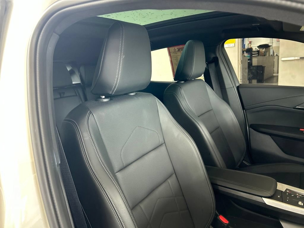 Used 2026 BMW X2 xDrive28i AWD/4WD image 25