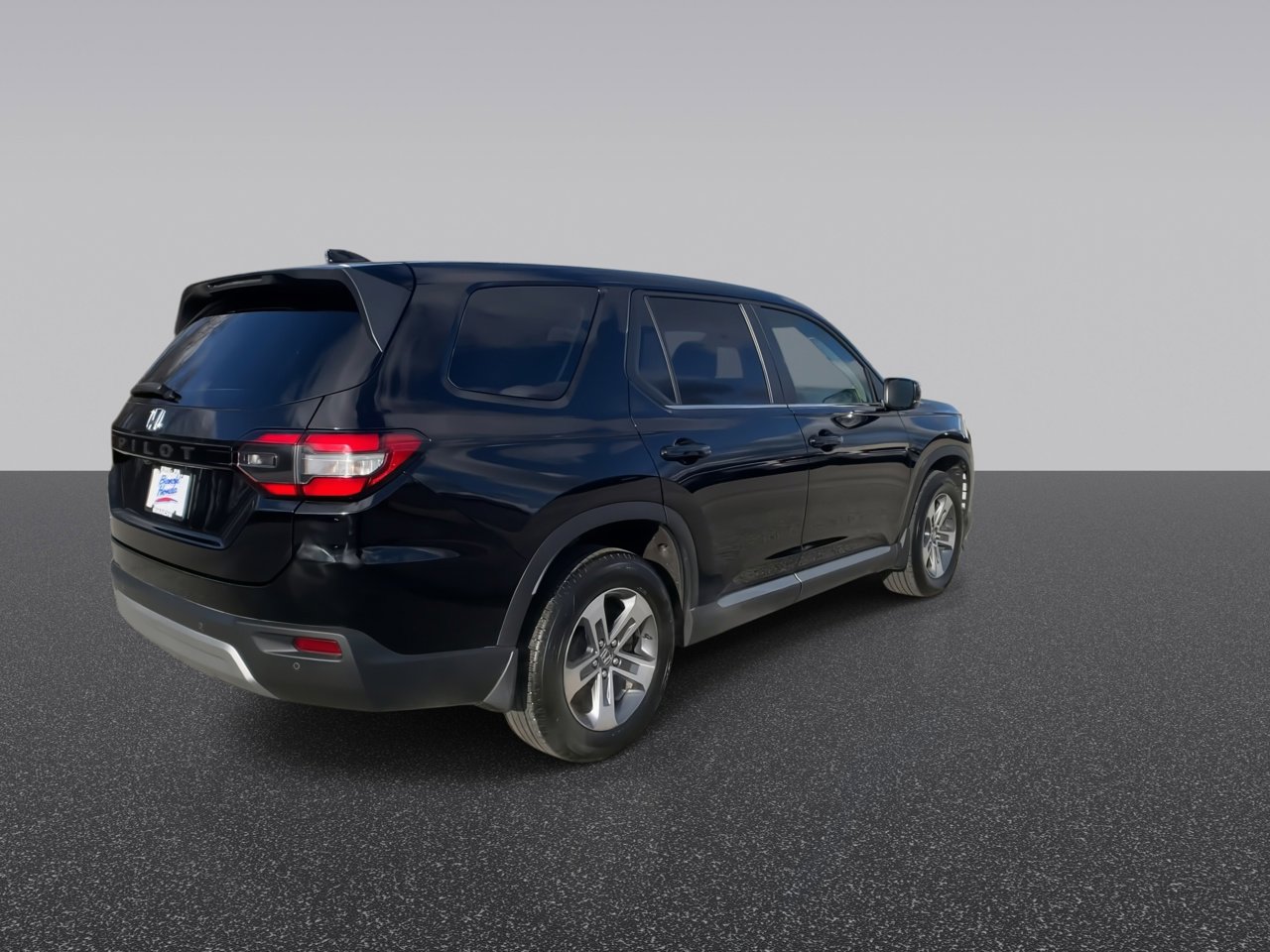 Used 2024 Honda Pilot EX-L image 9