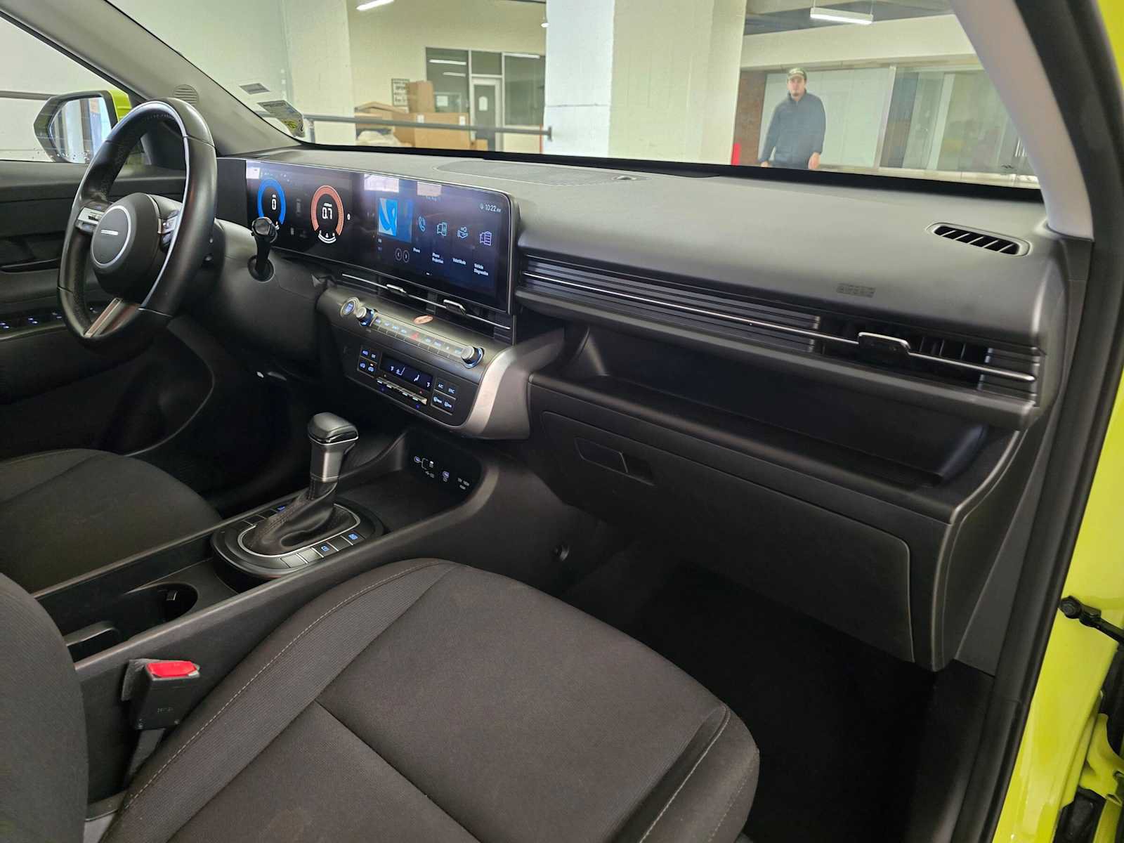 Used 2025 Hyundai Kona SEL AWD/4WD image 10