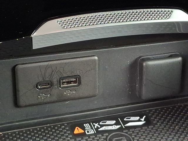 Used 2025 Buick Envision Sport Touring image 28