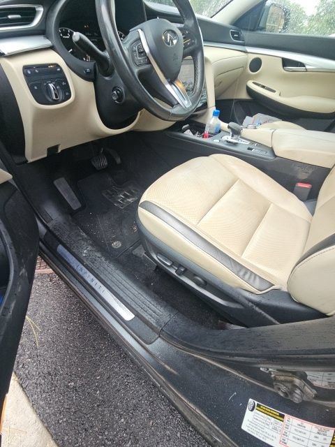 Used 2020 INFINITI QX50 Essential w/ Convenience Package AWD/4WD image 10
