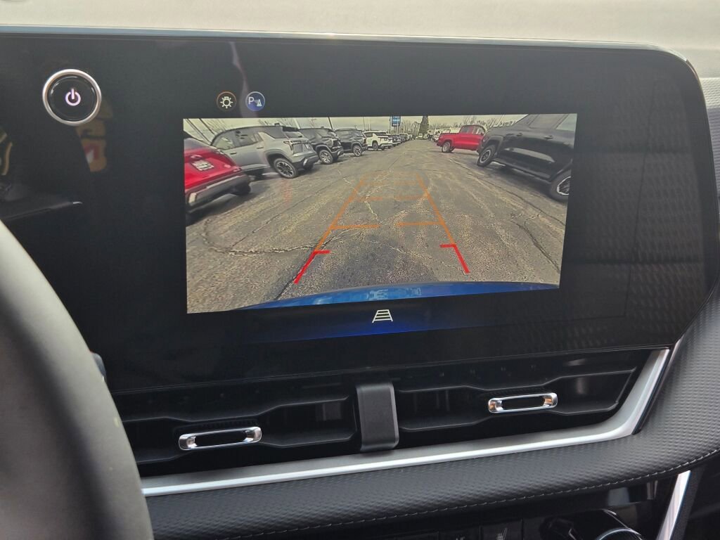 New 2026 Chevrolet Equinox LT w/ LPO, Floor Liner Package AWD/4WD image 24