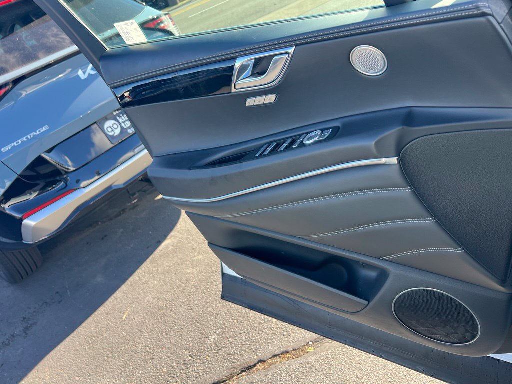 Used 2025 Genesis GV80 2.5T Standard AWD/4WD image 19
