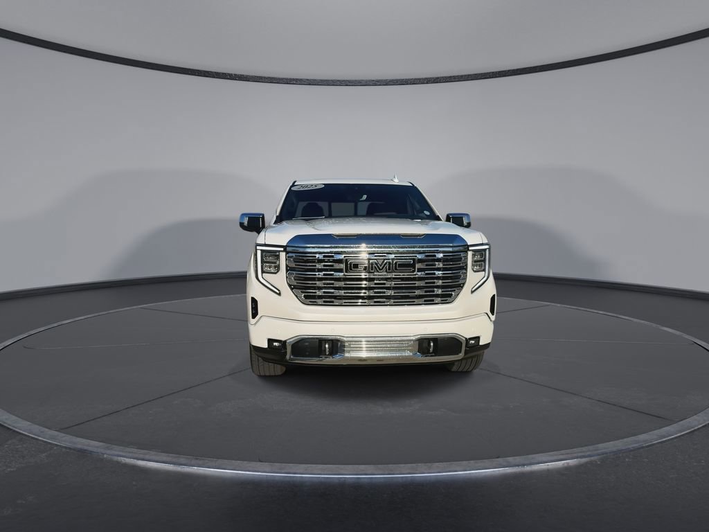 Used 2025 GMC Sierra 1500 Denali w/ Denali Reserve Package image 3