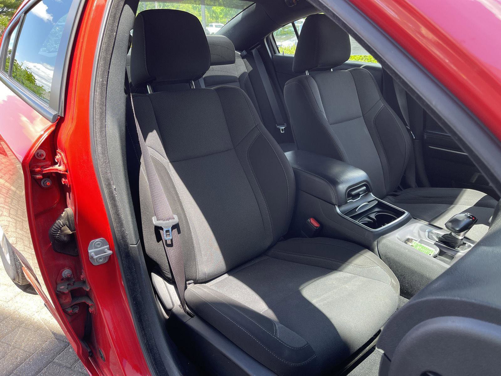 Used 2022 Dodge Charger SXT RWD image 28