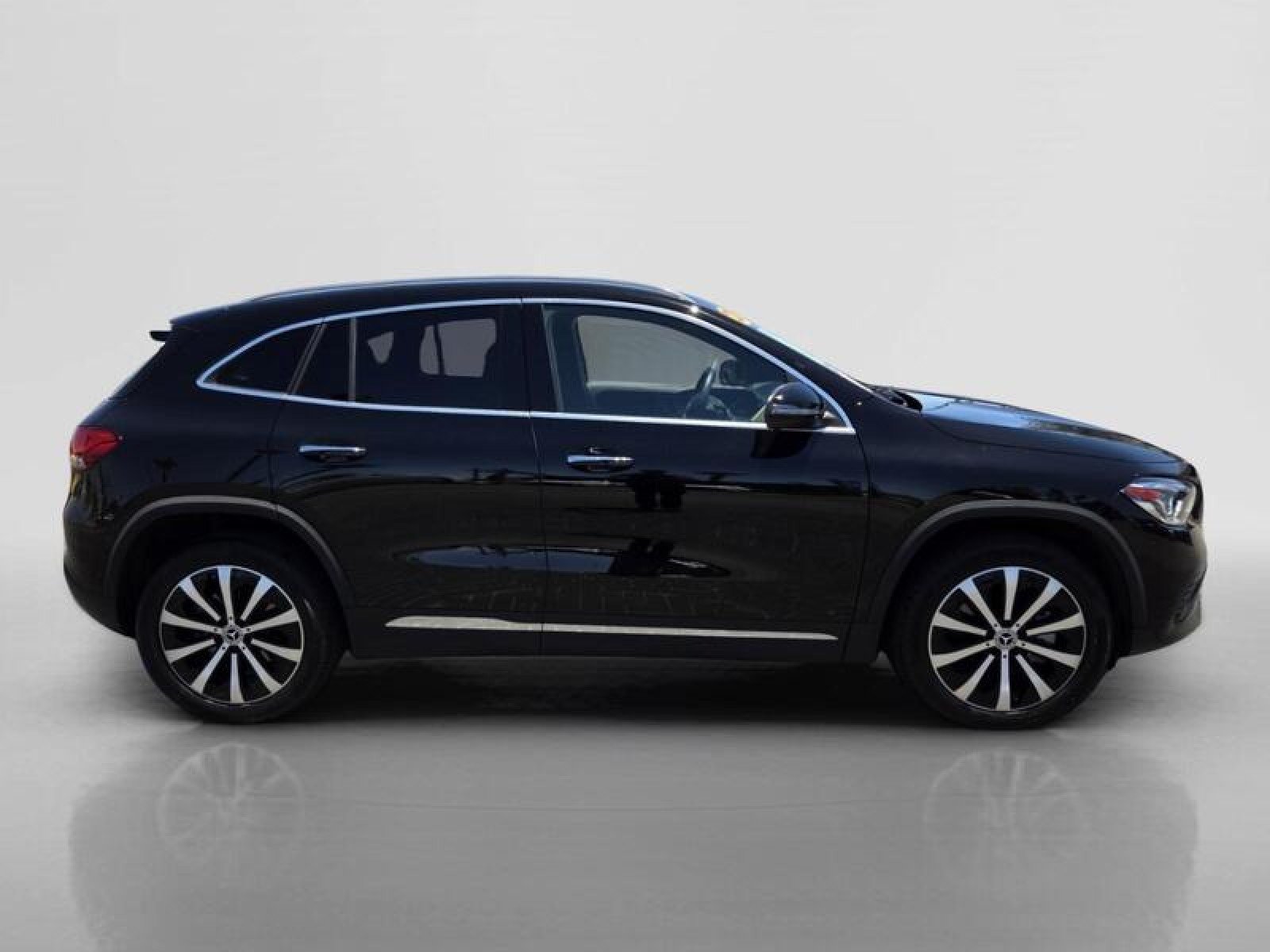 Certified 2023 Mercedes-Benz GLA 250 image 6