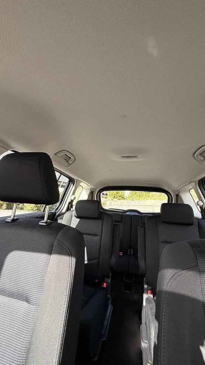 Used 2010 MAZDA MAZDA5 Sport w/ Popular Equipment Pkg image 31