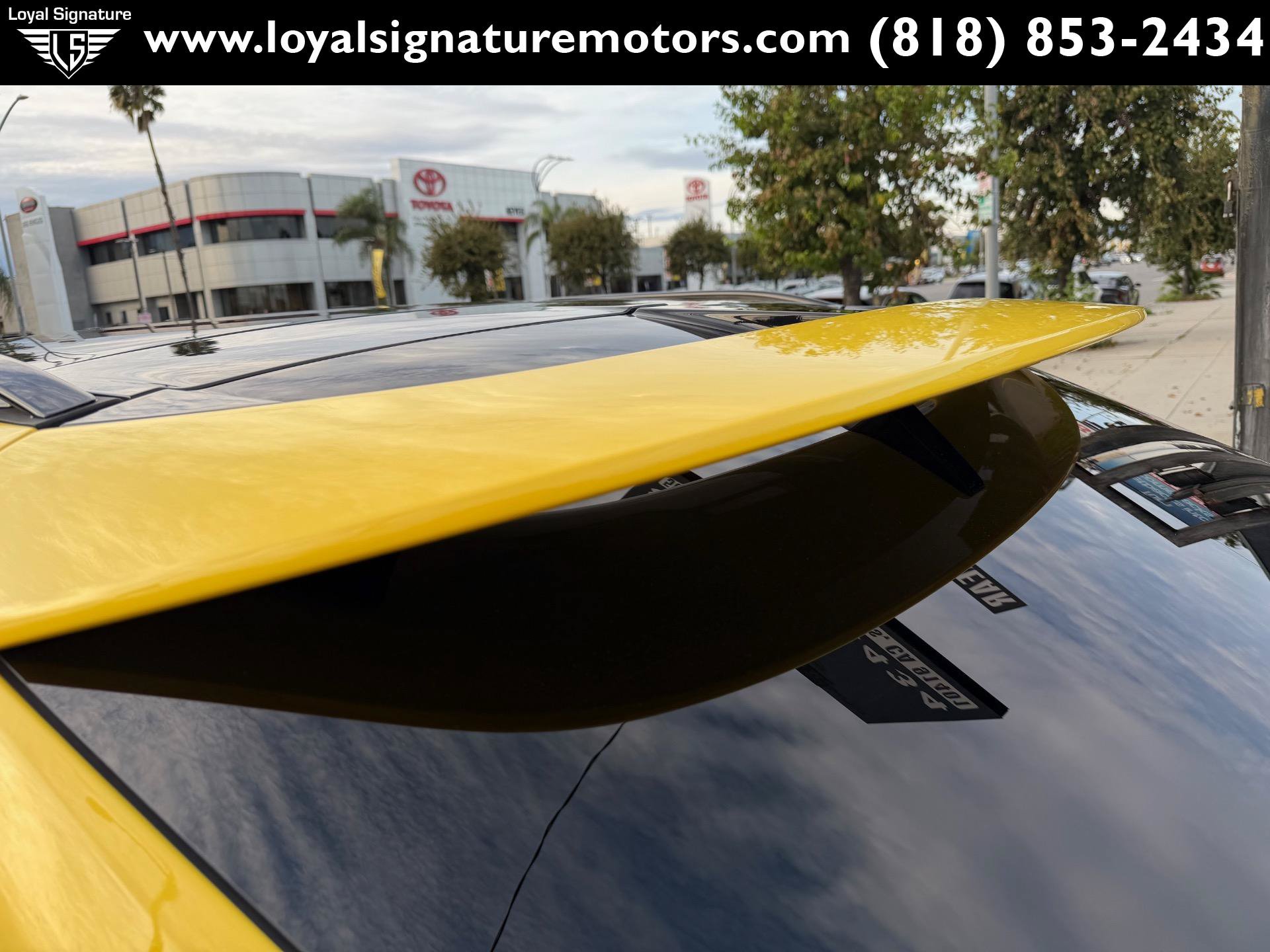 Used 2021 Aston Martin DBX AWD/4WD image 14