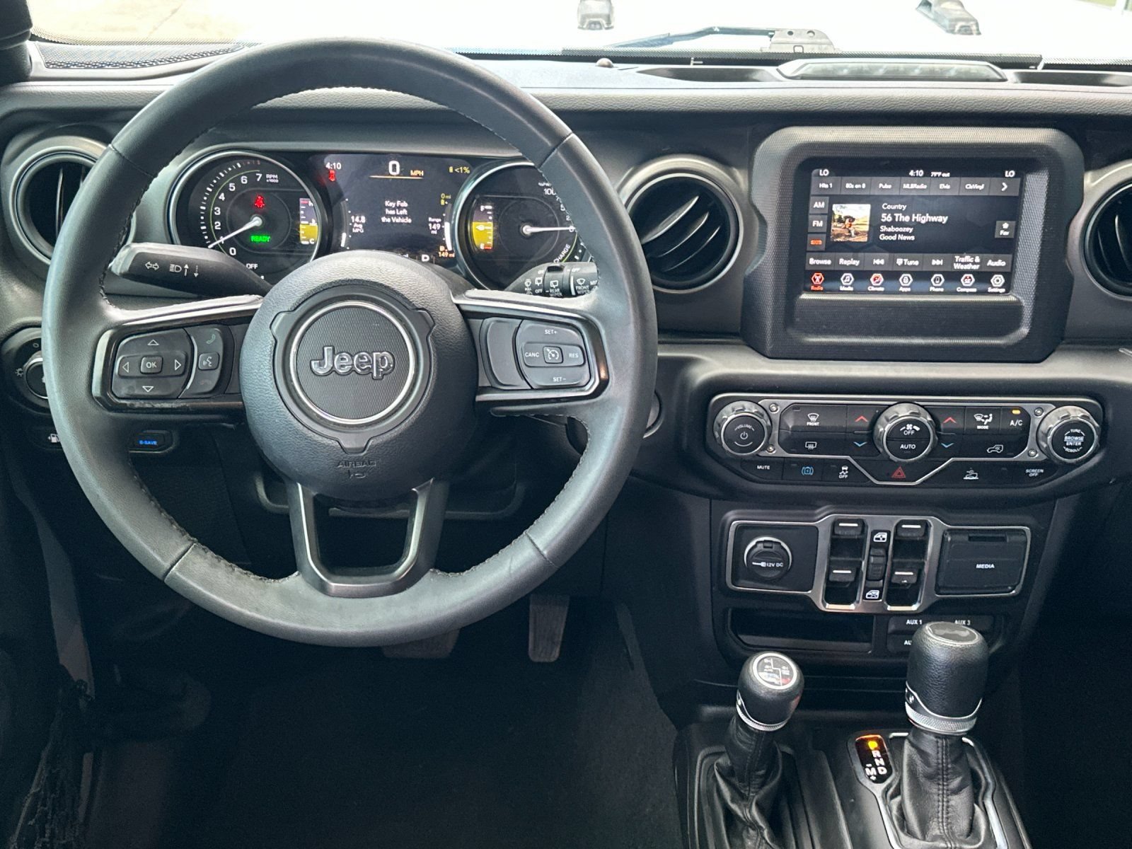 Used 2023 Jeep Wrangler Unlimited AWD/4WD image 13