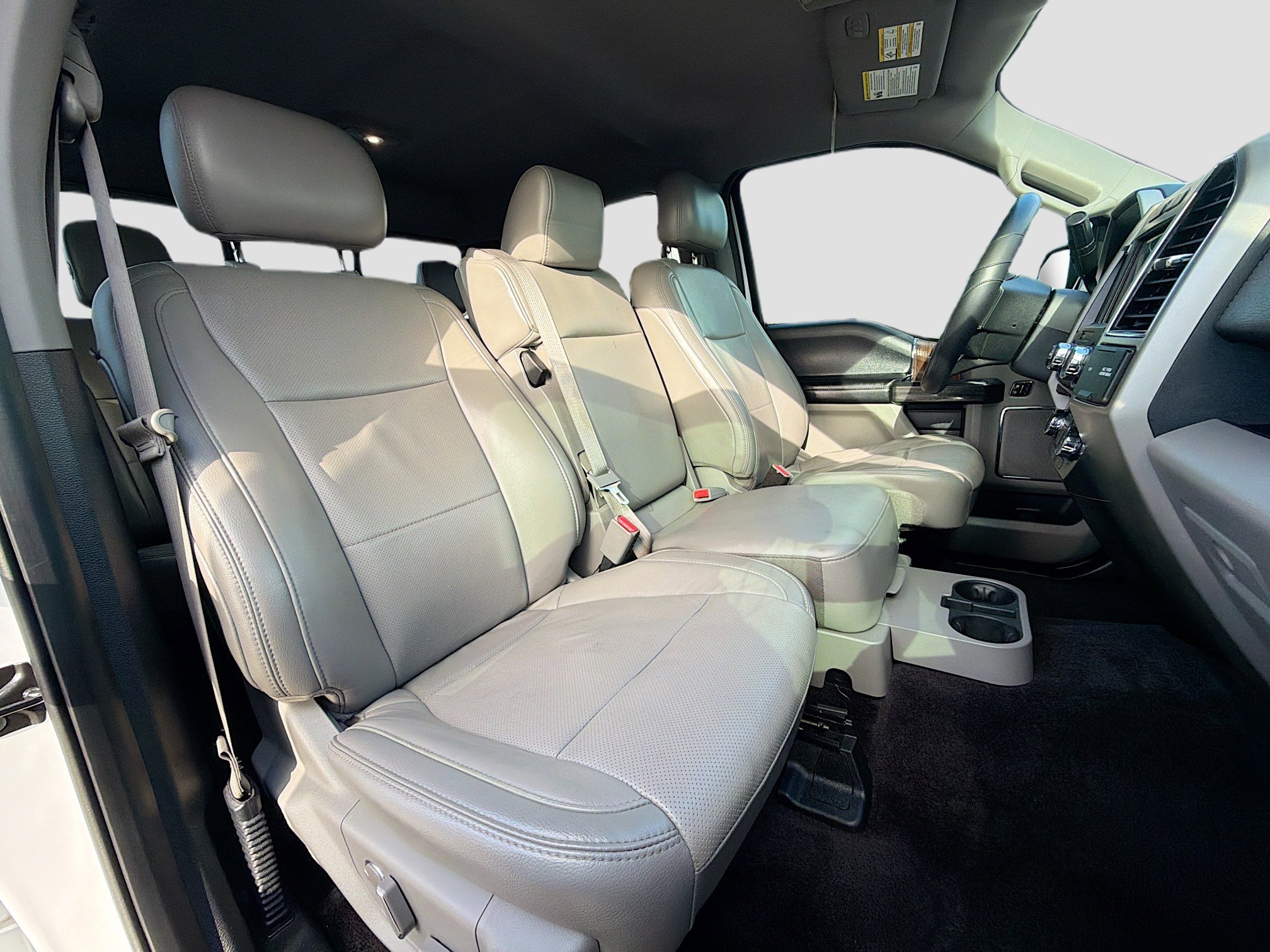 Used 2017 Ford F150 Lariat w/ Equipment Group 501A Mid image 14