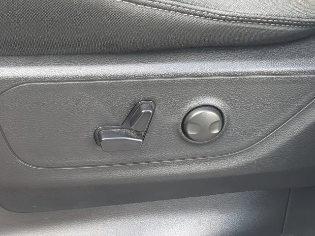 Certified 2025 RAM 1500 Big Horn AWD/4WD image 21