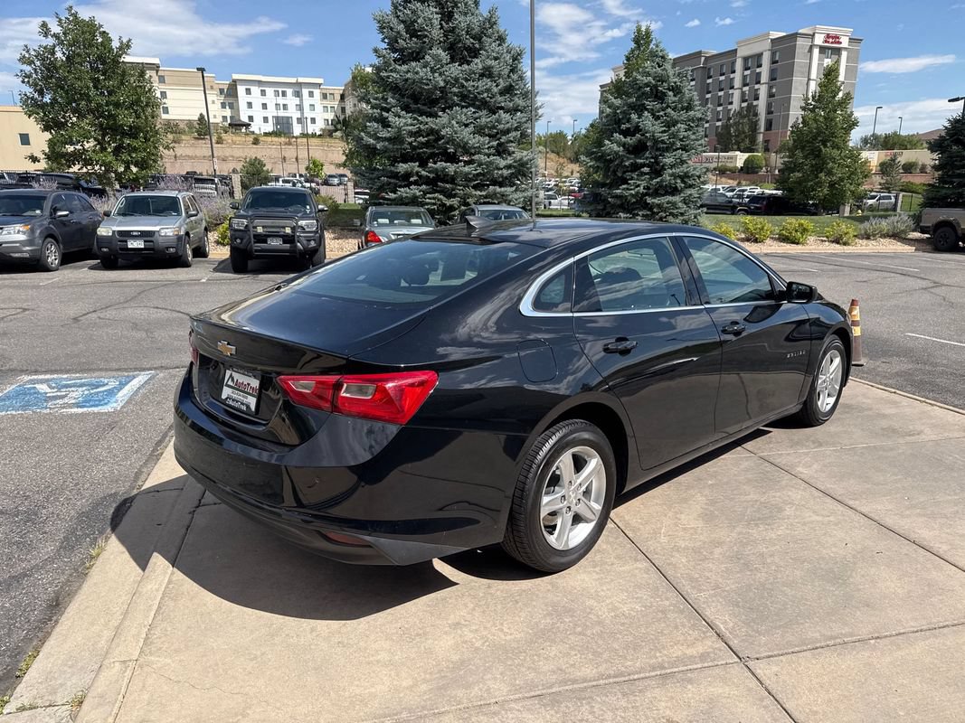 Used 2021 Chevrolet Malibu LS FWD image 6