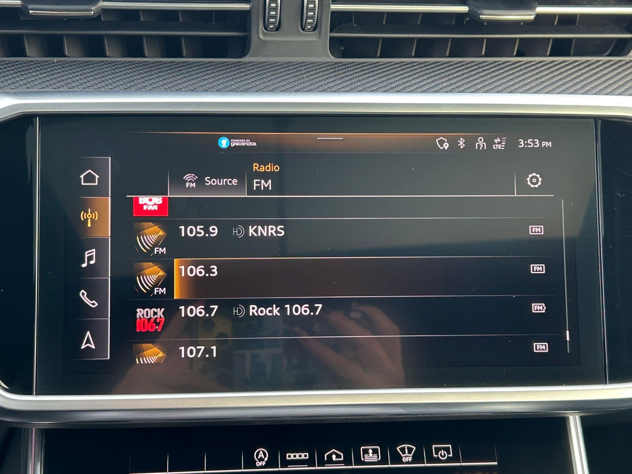 Used 2021 Audi S6 Prestige w/ Prestige Package image 17