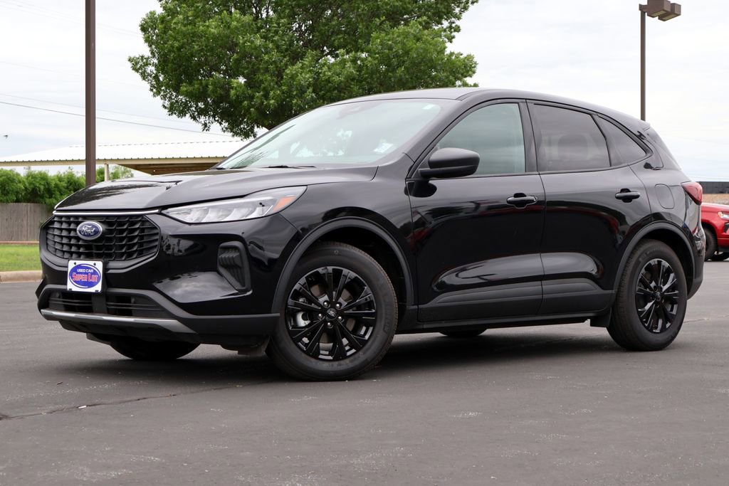 Used 2025 Ford Escape Active FWD image 15