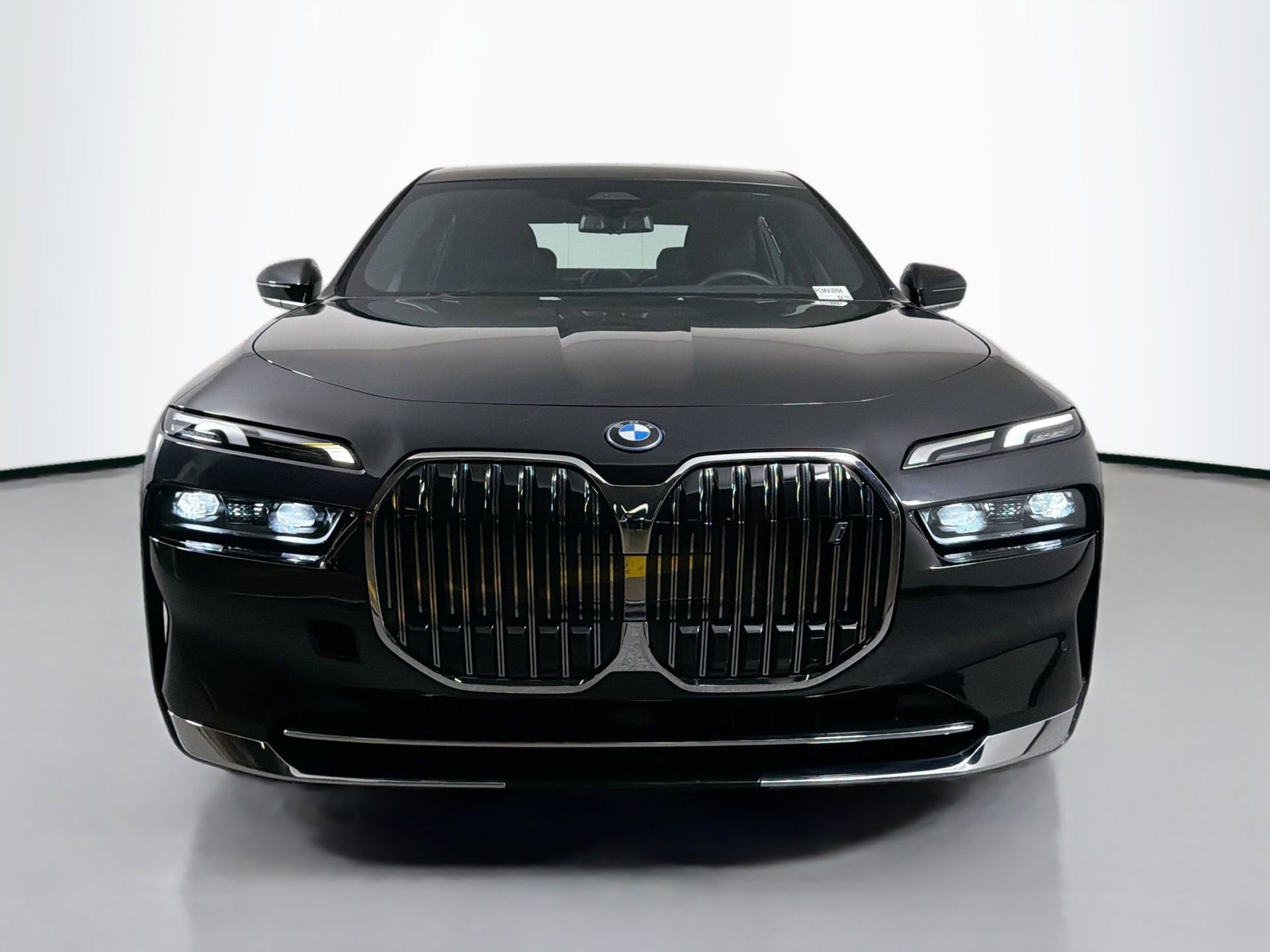 Certified 2023 BMW i7 xDrive60 image 3