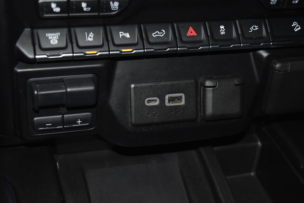 Used 2022 GMC Sierra 2500 Denali image 14