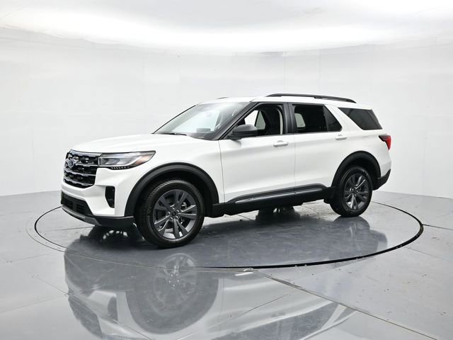 New 2025 Ford Explorer Active w/ Active Comfort Package image 6