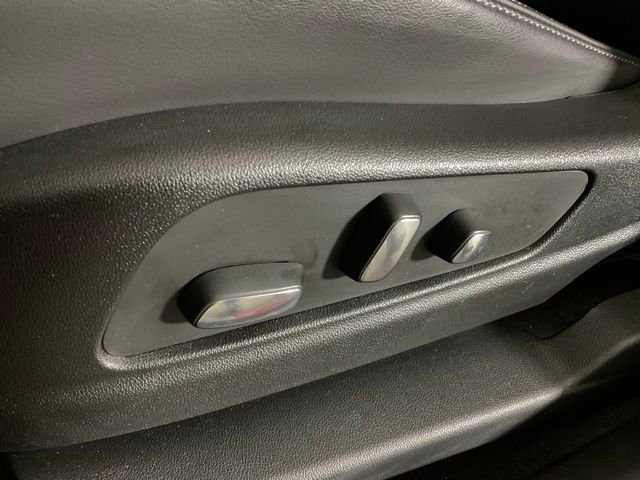 Certified 2025 Cadillac XT6 Sport w/ Technology Package image 26