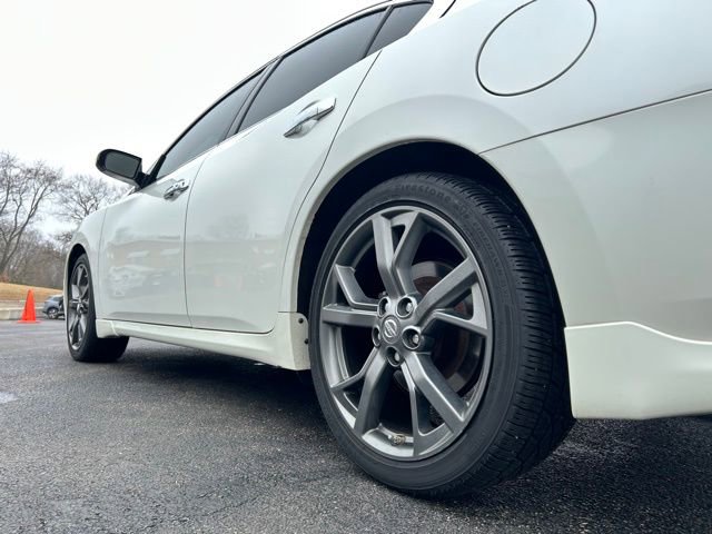 Used 2014 Nissan Maxima 3.5 SV w/ Sport Package image 5
