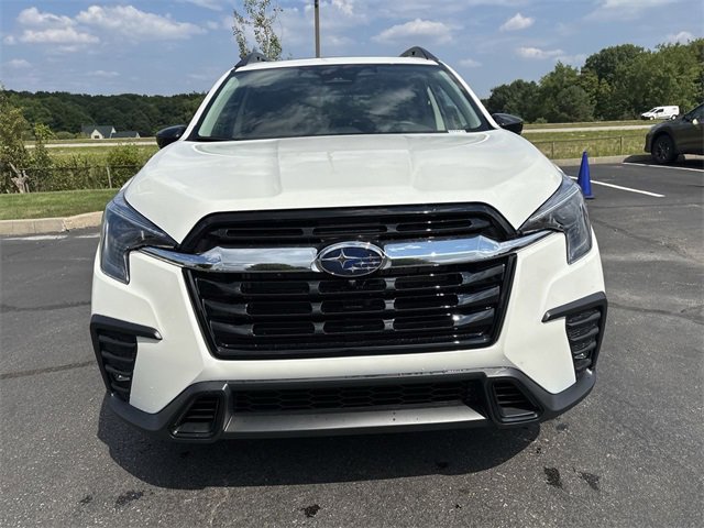 New 2025 Subaru Ascent Limited image 4