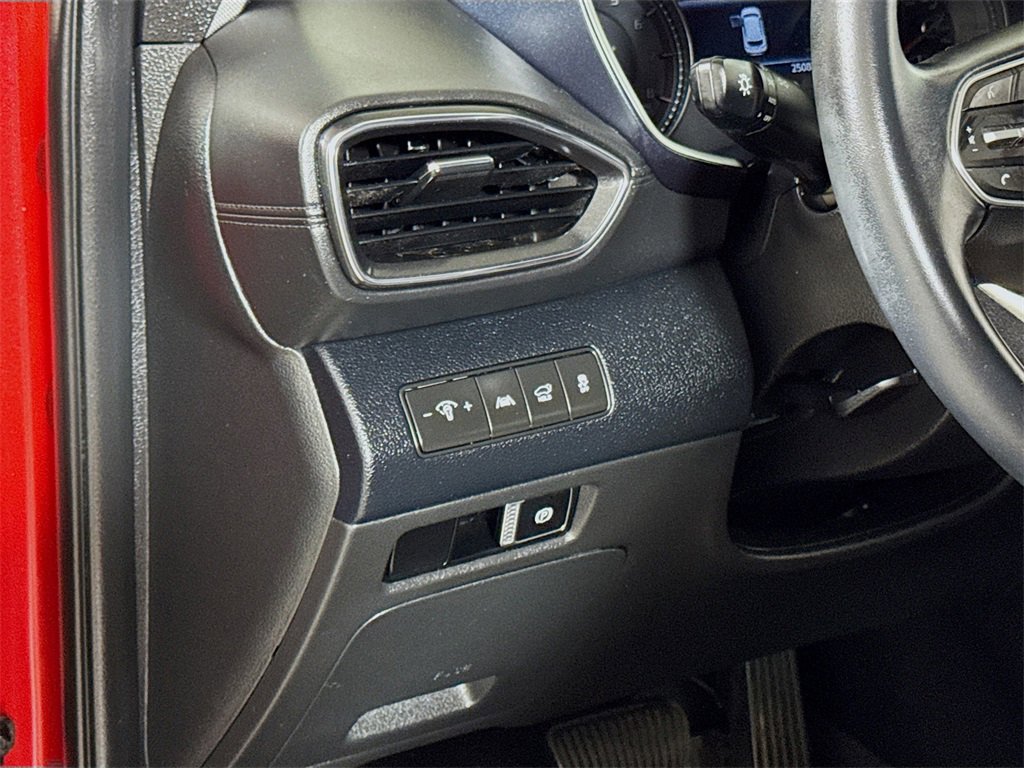 Used 2023 Hyundai Santa Fe SEL image 8