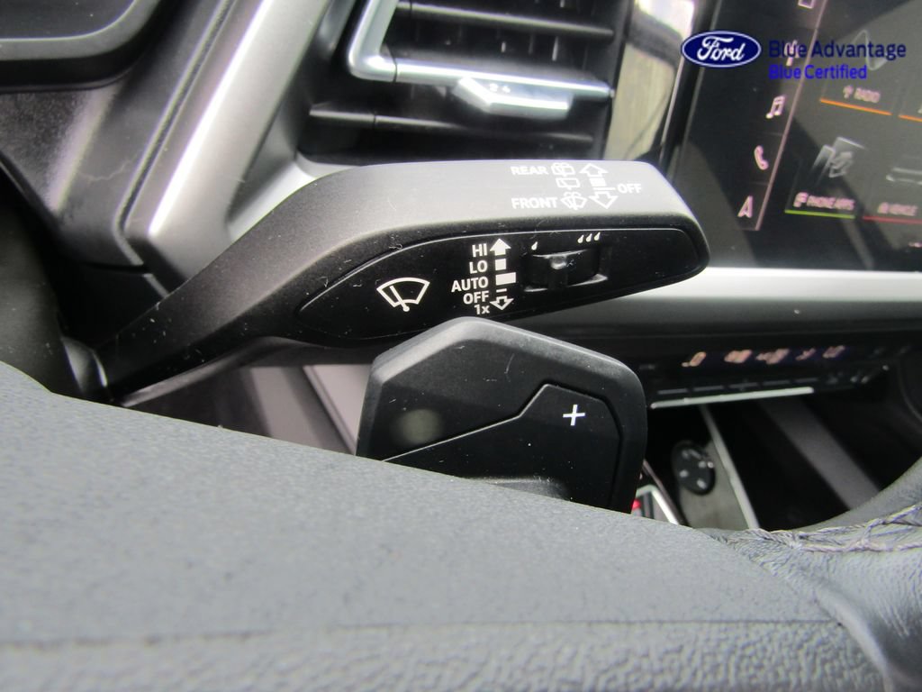 Used 2022 Audi Q4 e-tron Premium Plus w/ Premium Plus AWD/4WD image 26