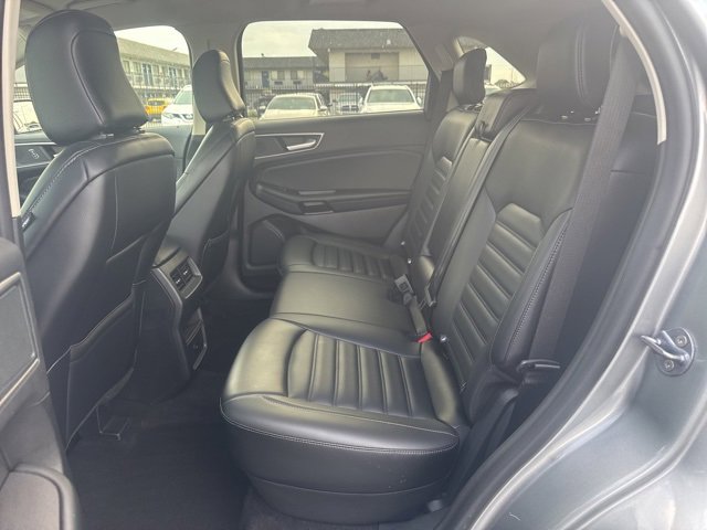 Used 2024 Ford Edge SEL image 19