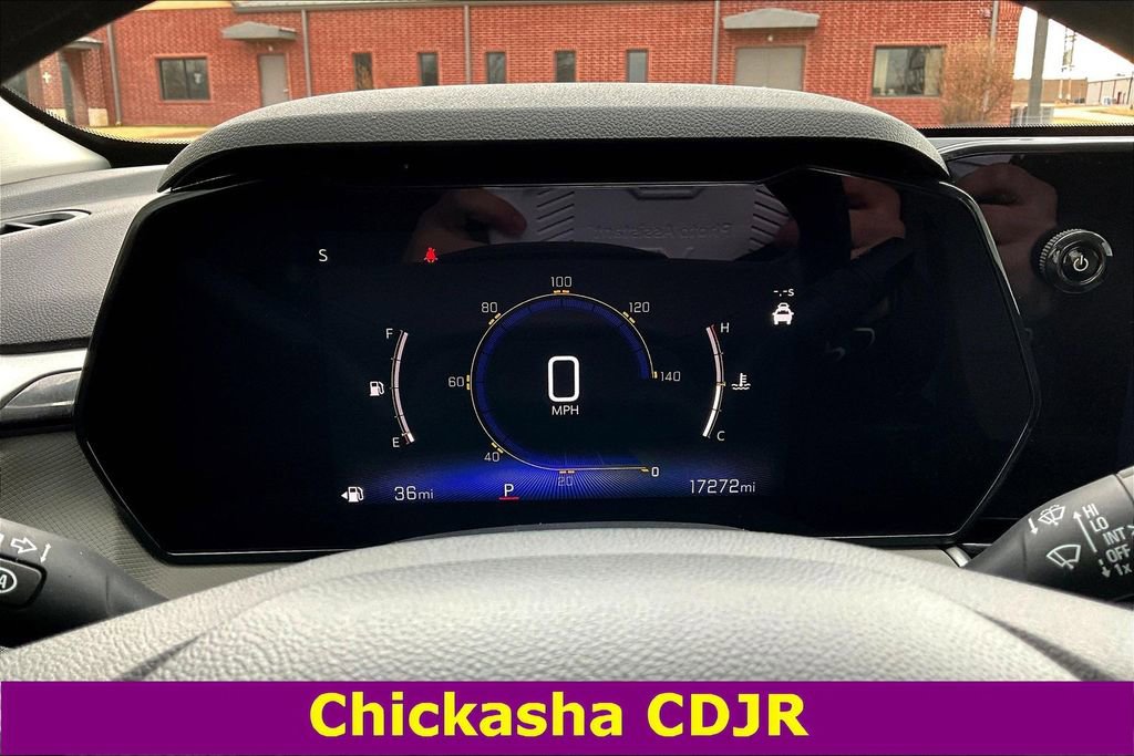 Used 2025 Chevrolet TrailBlazer LT image 13