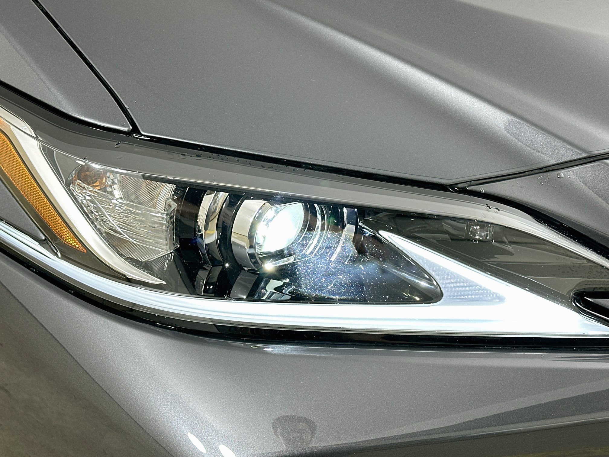 Used 2024 Lexus ES 350 w/ Premium Package FWD image 40