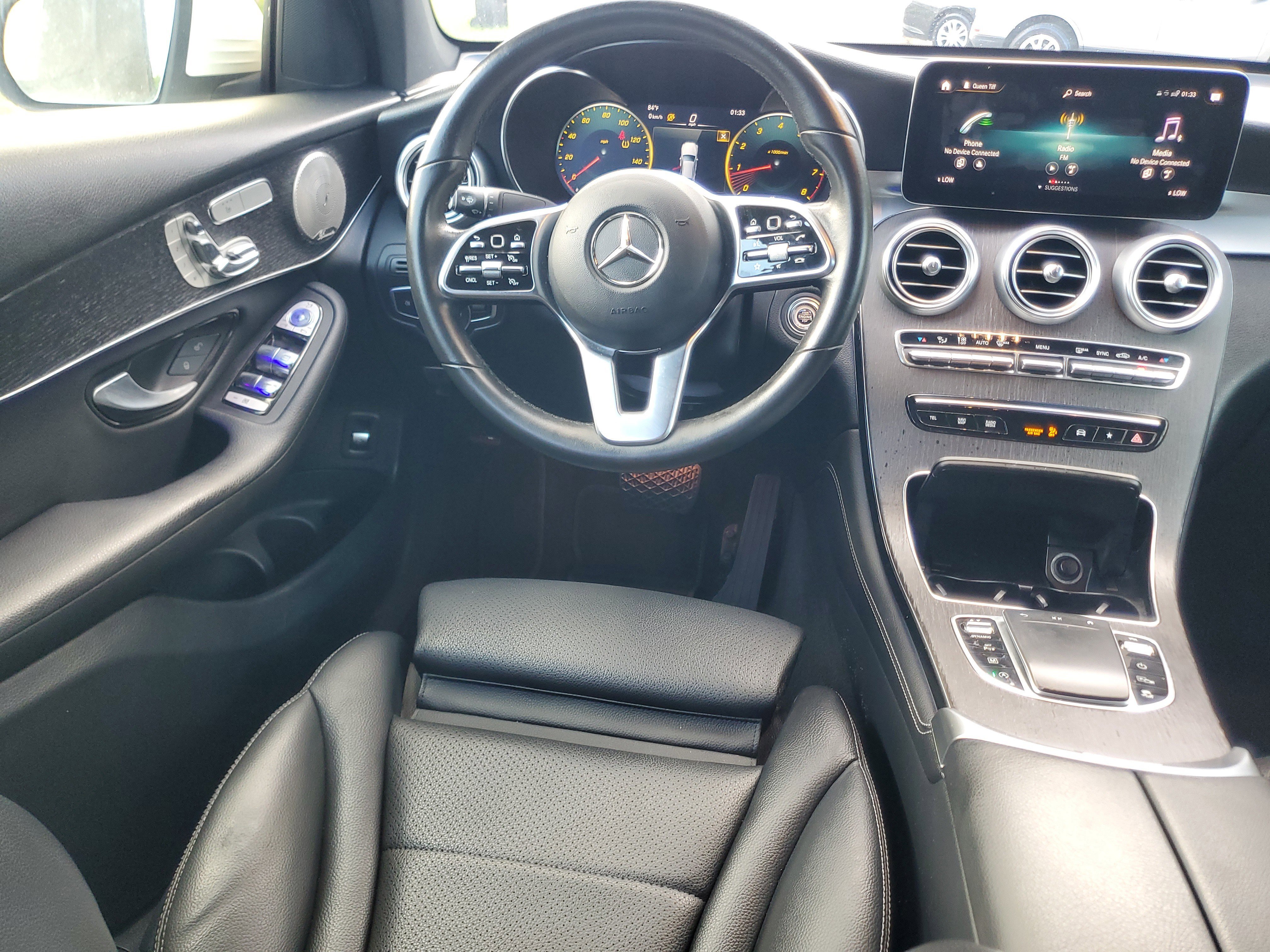 Used 2021 Mercedes-Benz GLC 300 4MATIC Coupe image 17