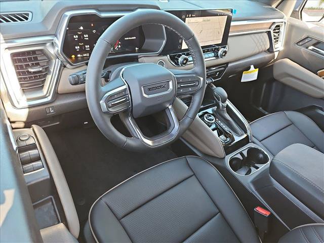New 2026 GMC Canyon Denali AWD/4WD image 3