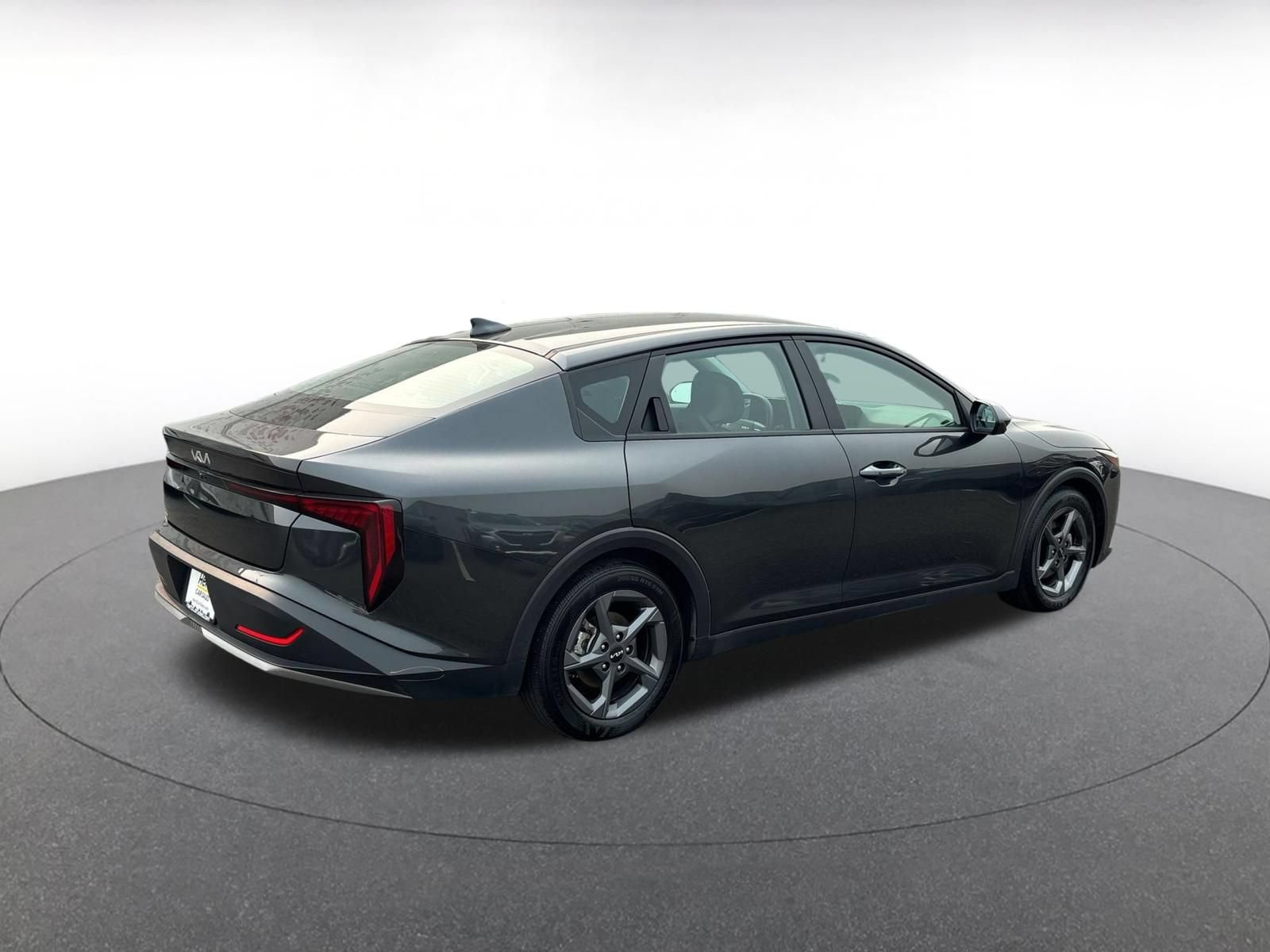 Used 2025 Kia K4 FWD image 13
