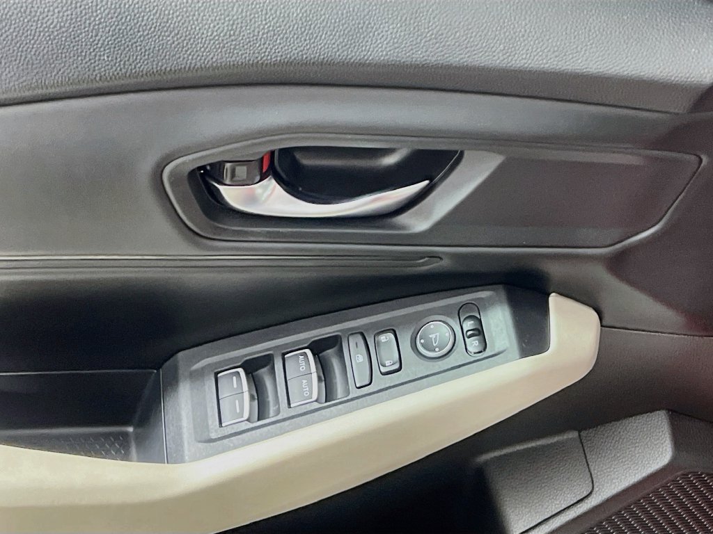 Used 2024 Honda Accord EX image 14
