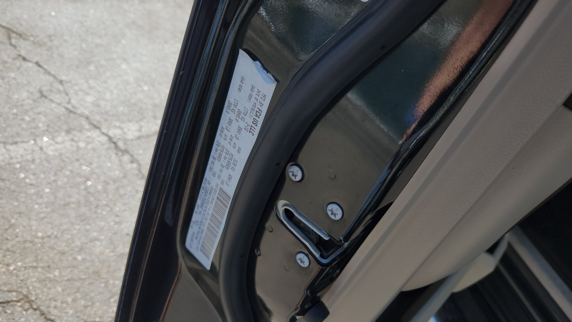 Used 2016 RAM 1500 Laramie AWD/4WD image 15