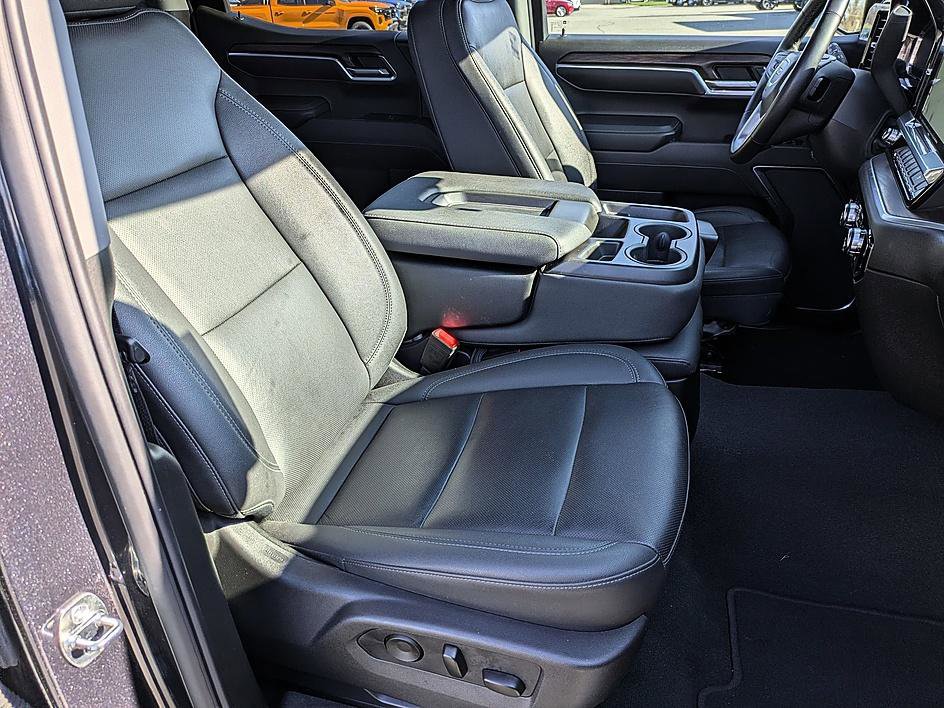 Used 2024 GMC Sierra 1500 SLT image 35