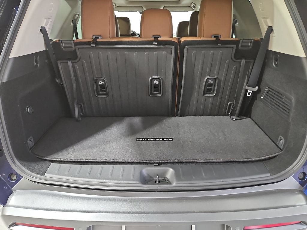 New 2026 Nissan Pathfinder Platinum AWD/4WD image 22